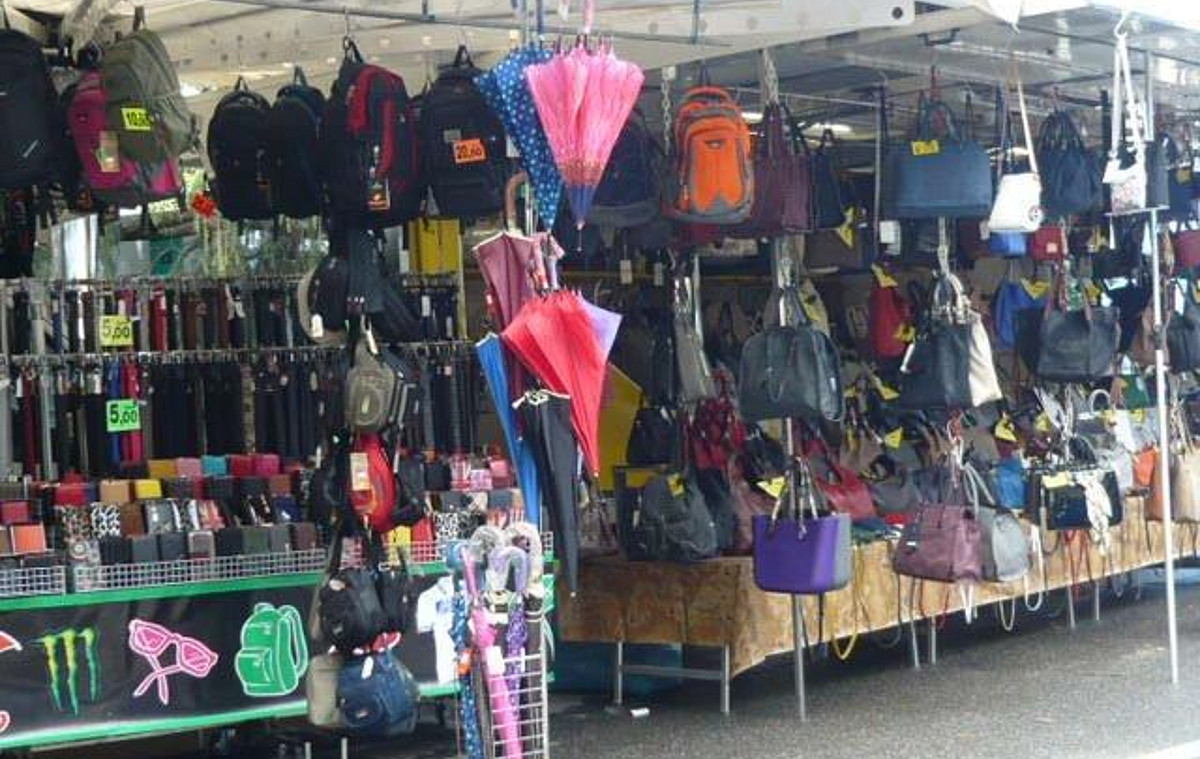 Shopping Markte Einkaufen Busreisen Schneider Kirchberg Carreise